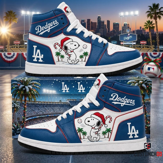 Los Angeles Dodgers Snoopy-Inspired Christmas Fan JD1